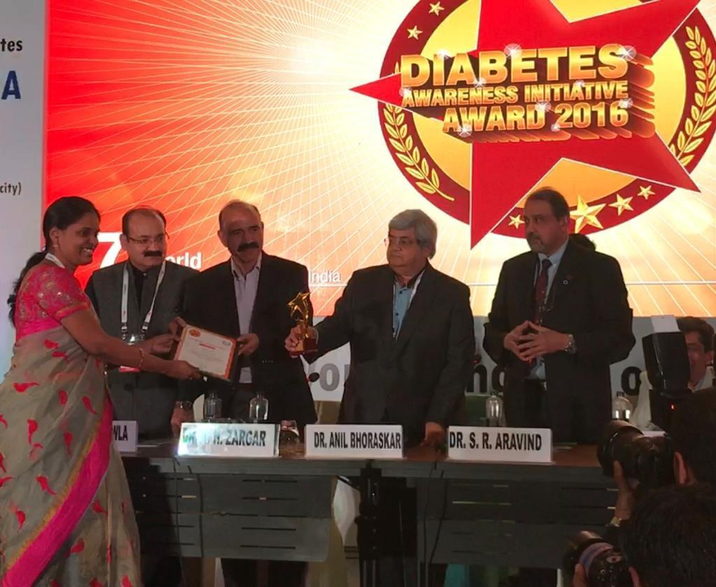 Dr. Saritha Kakani - Diabetes Awareness Initiative Award 2016 - Apollo Sugar Clinic Vijayawada